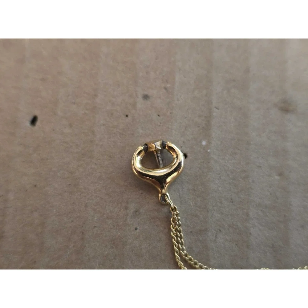 Gold Tone Double Heart Dangler Chain Vintage Accessory lapel vest hat pin E31